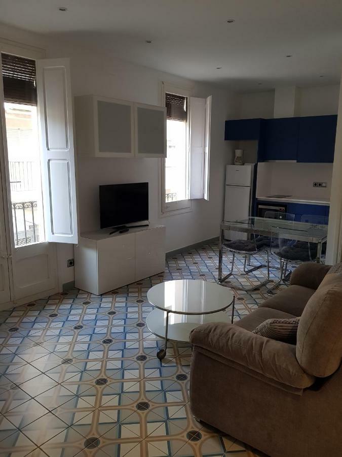 Apartamentos Nouvilas Portbou Dış mekan fotoğraf