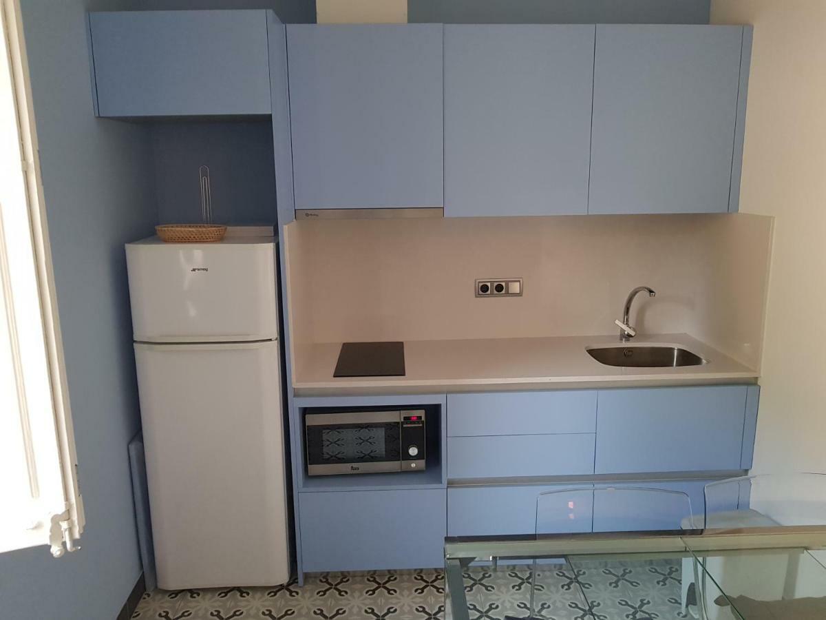 Apartamentos Nouvilas Portbou Dış mekan fotoğraf